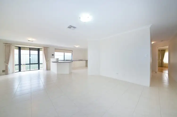 Fifth view of Homely house listing, 10 Redcloud Ridge, Merriwa WA 6030