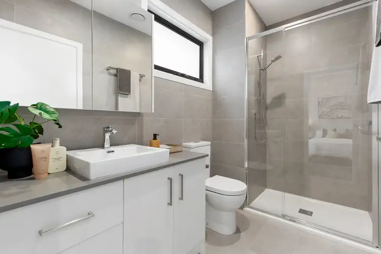 Sixth view of Homely townhouse listing, 2/7 Bowes Avenue, Airport West VIC 3042