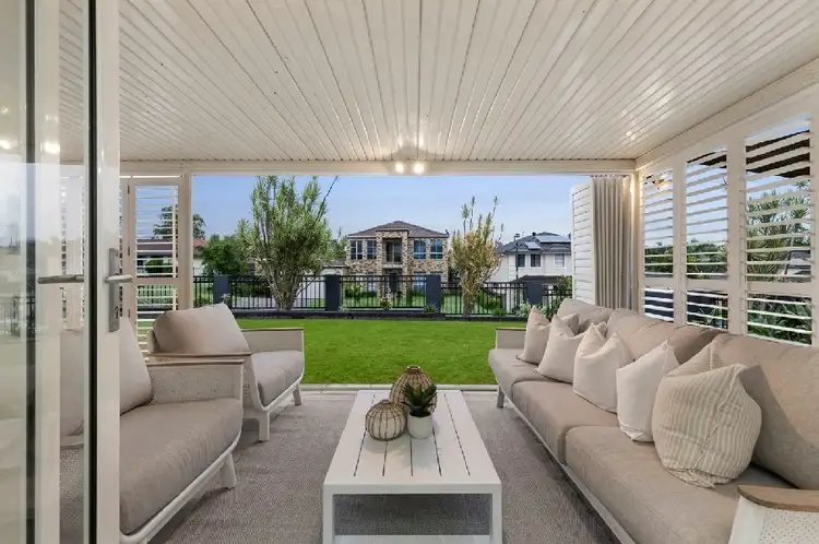 Fourth view of Homely house listing, 2 Juniper Place, Carindale QLD 4152