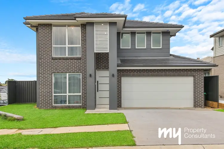 178 Village Circuit, Gregory Hills NSW 2557