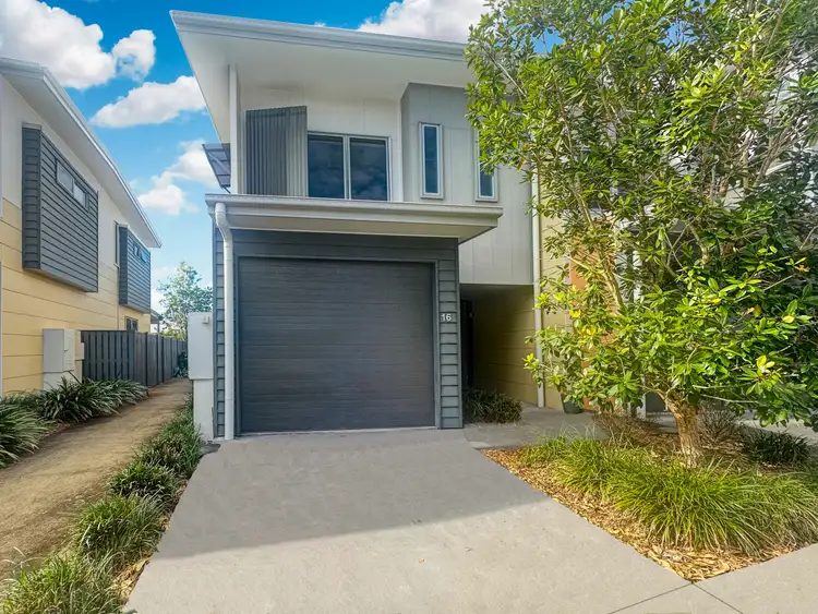 Main view of Homely townhouse listing, 16/19 Riviera Place, Mountain Creek QLD 4557
