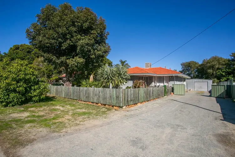 13 Munden Place, Kelmscott WA 6111