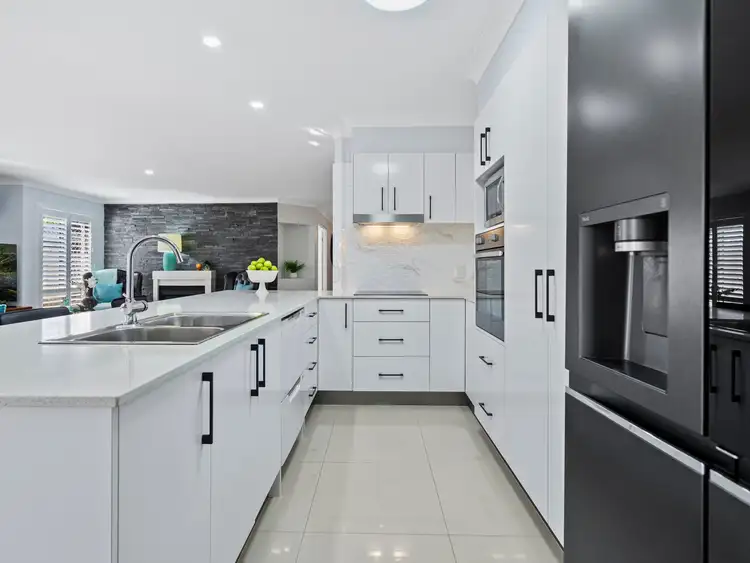 Sixth view of Homely house listing, 4 Tallis Street, Wakerley QLD 4154