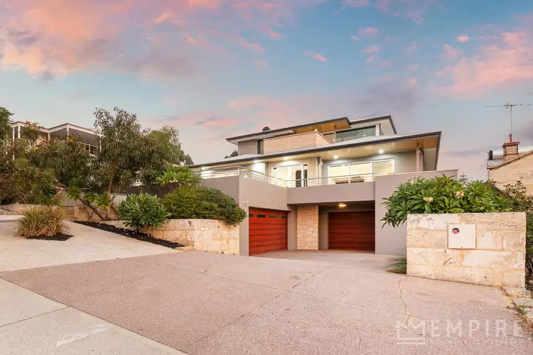 9 Tanunda Road, Coogee WA 6166