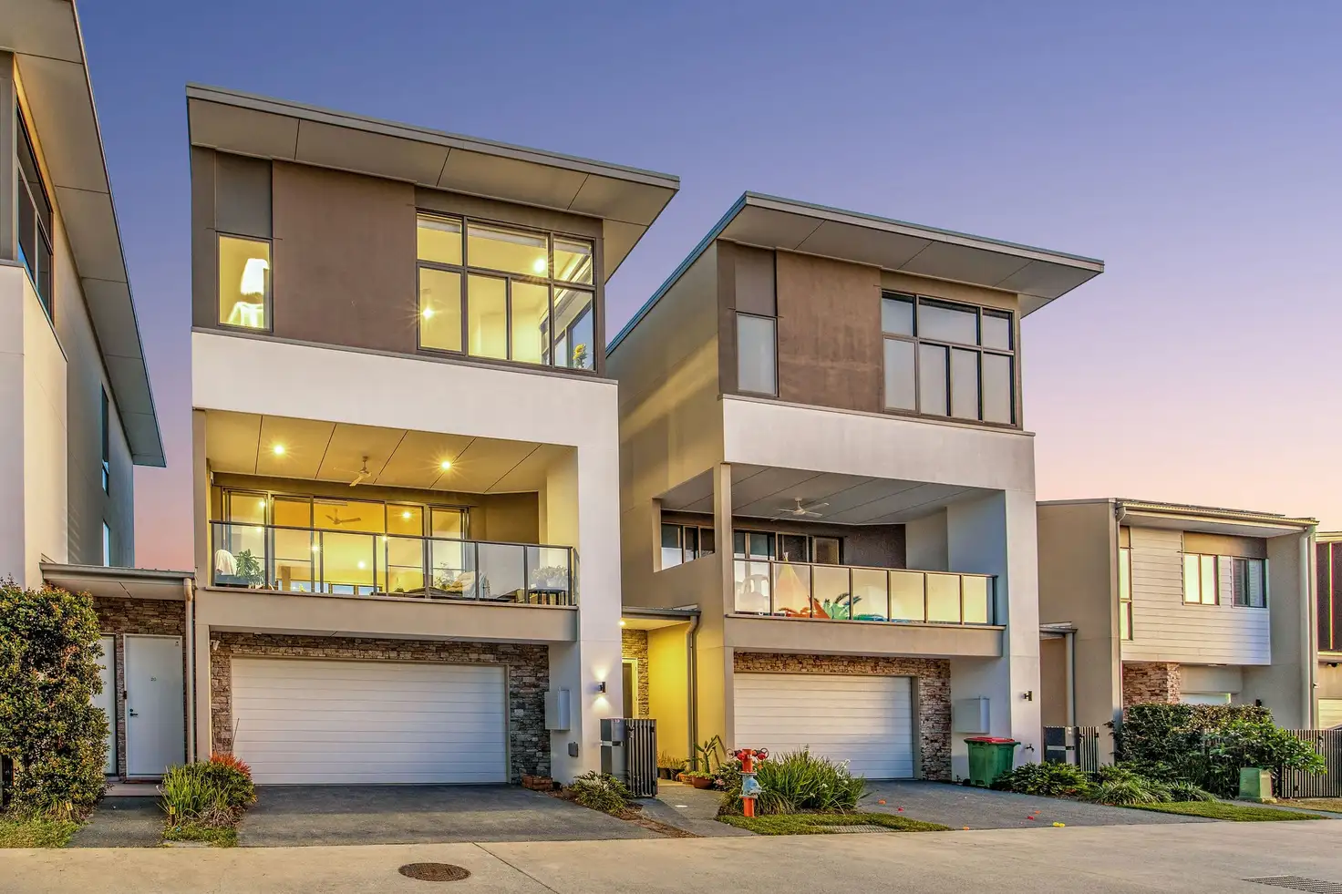 Main view of Homely townhouse listing, 19/1 Lyra Avenue, Hope Island QLD 4212