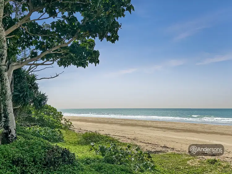 11 Conch Street, Mission Beach QLD 4852