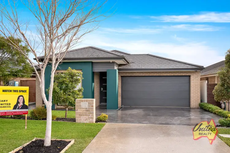 13 Bartlett Street, Oran Park NSW 2570