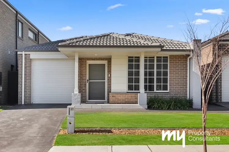 37 Long Reef Circuit, Gregory Hills NSW 2557