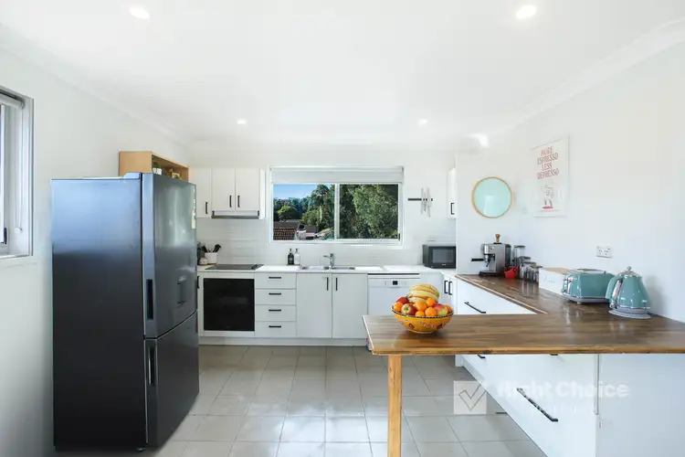 2/9 Madden Street, Oak Flats NSW 2529