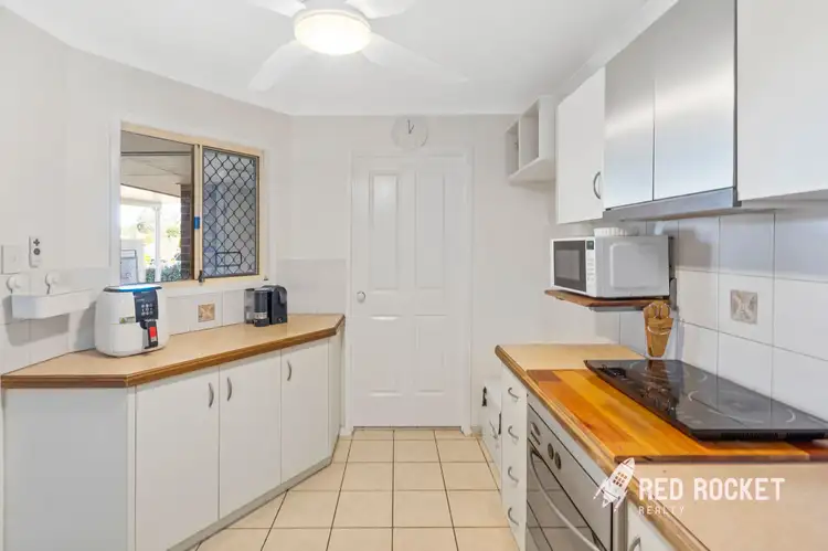 Fifth view of Homely house listing, 7 Lee Close, Runcorn QLD 4113