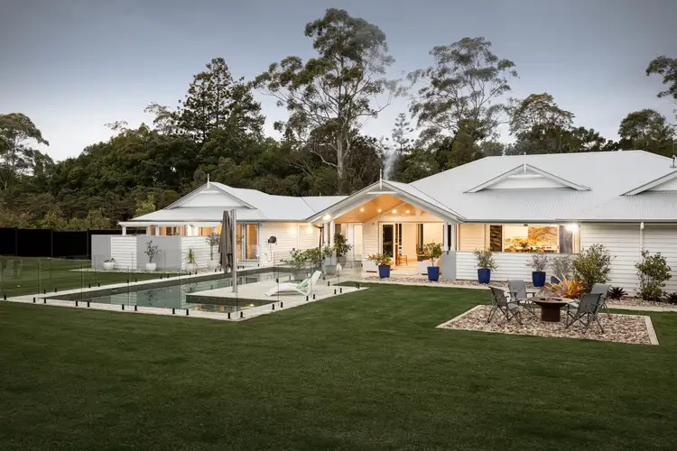 12 Kensington Lane, Tanawha QLD 4556