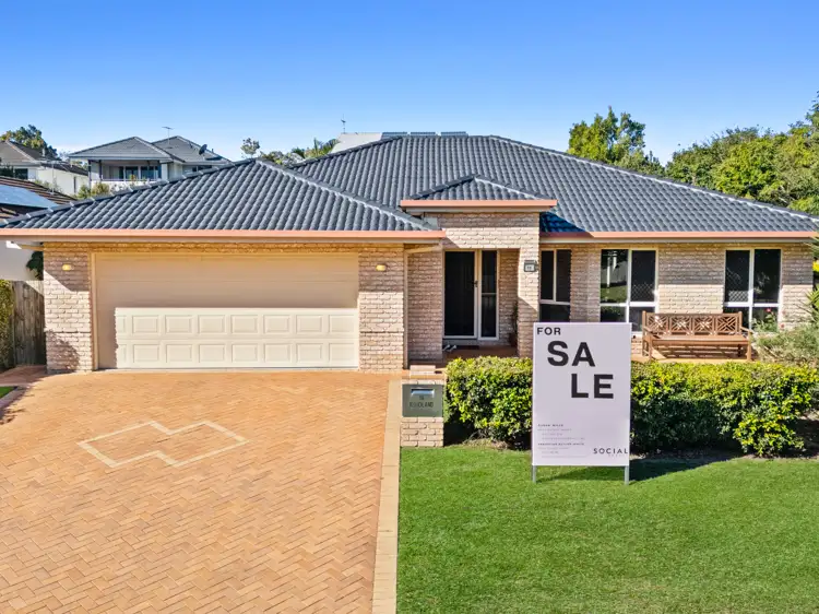 18 Woodland Crescent, Murarrie QLD 4172