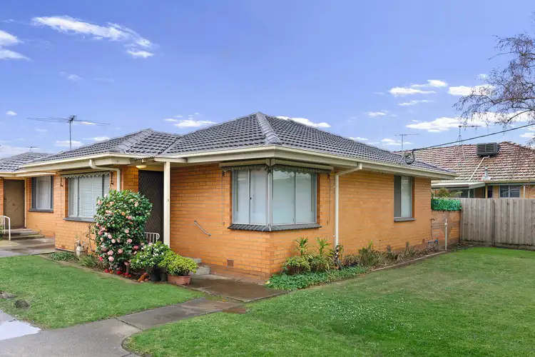 1/1 McCulloch Street, Essendon North VIC 3041