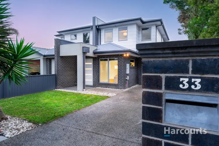 33 McLeod Road, St Albans VIC 3021
