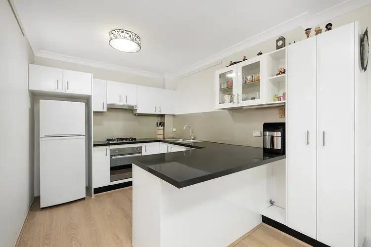 Fourth view of Homely apartment listing, 3/2-6 Martin Place, Mortdale NSW 2223