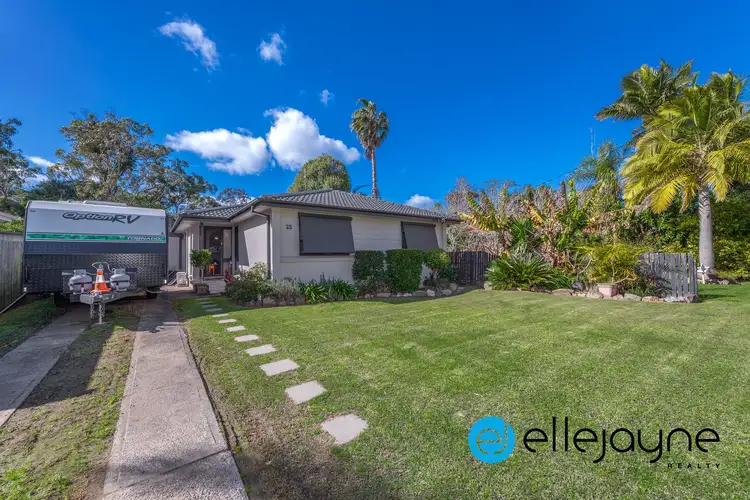 25 Deaves Road, Cooranbong NSW 2265