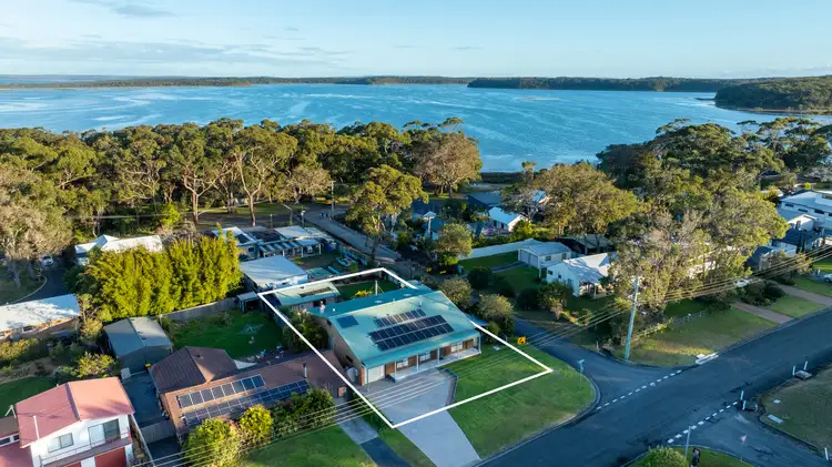 77 Greenbank Grove, Culburra Beach NSW 2540