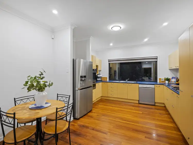 Fourth view of Homely house listing, 2 Willows Crt, Murarrie QLD 4172