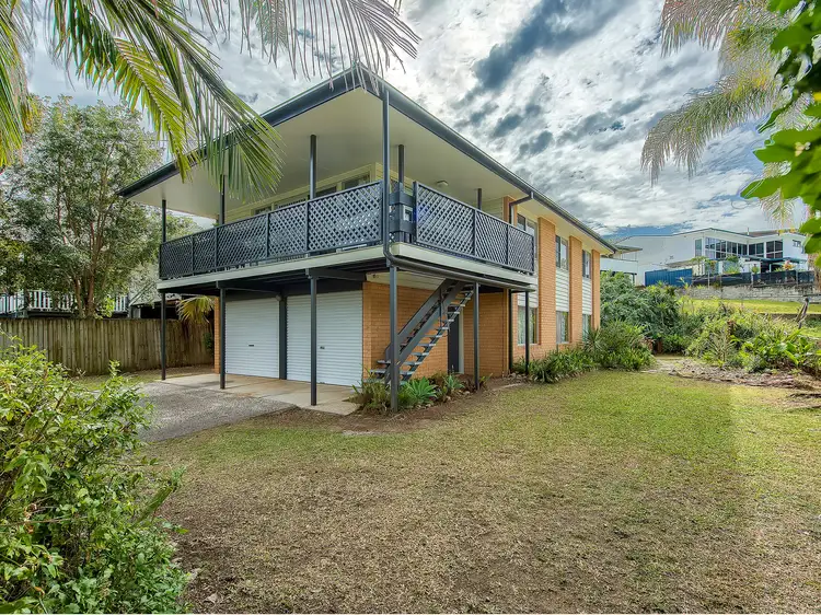 25 Amaroo Avenue, Ferny Hills QLD 4055