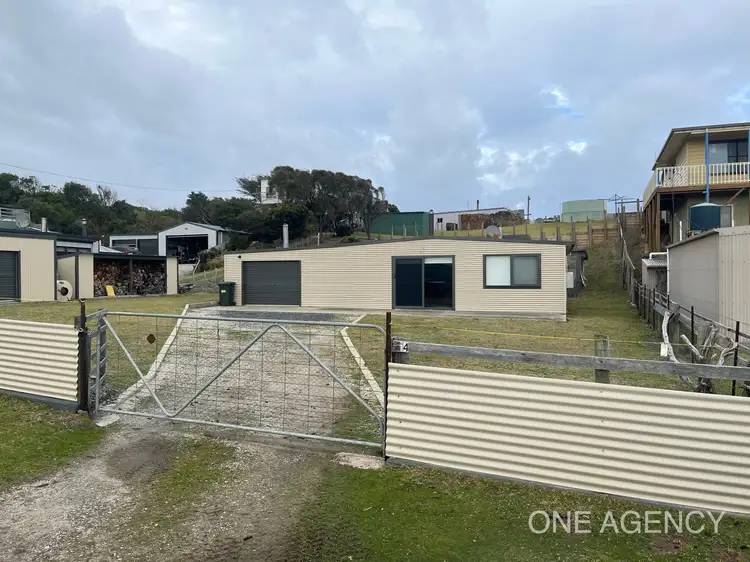 4 Freeman Place, Arthur River TAS 7330