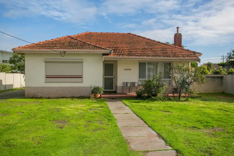 Fifth view of Homely house listing, 5 Beagle Place, Belmont WA 6104