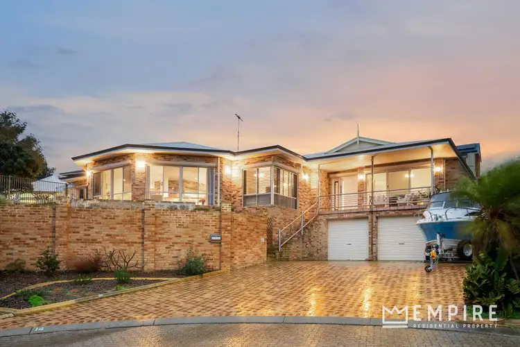 14 Nancy Way, Coogee WA 6166