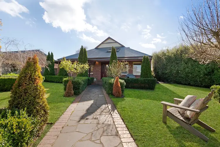 94 Wollaston Road