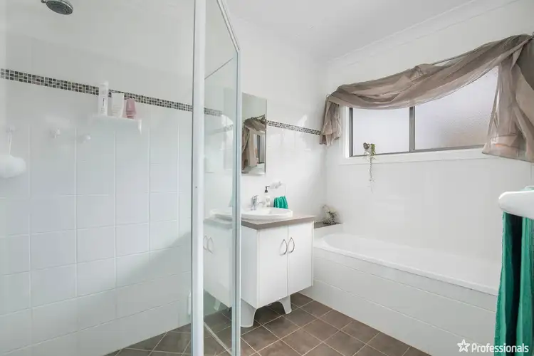 Fourth view of Homely house listing, 26 Roslyn Avenue, Armidale NSW 2350