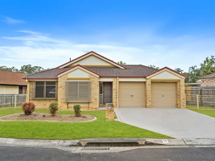 13 Mitchell Place, Belmont QLD 4153