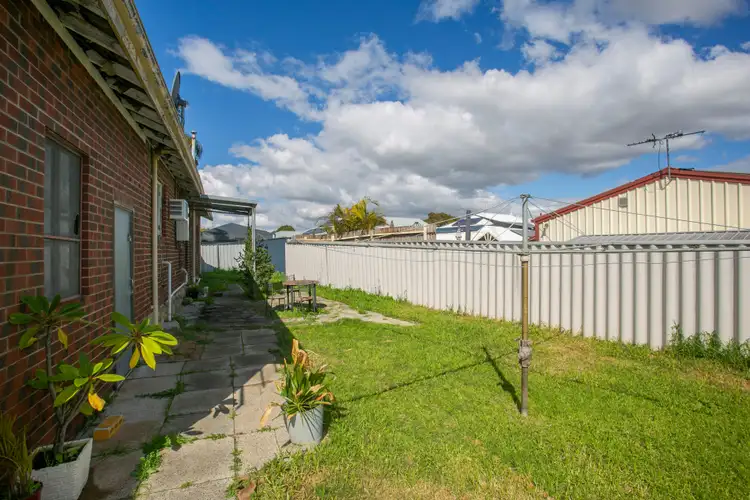 Fifth view of Homely house listing, 7 Beagle Place, Belmont WA 6104
