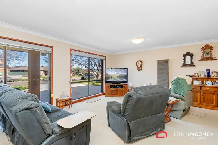 Third view of Homely house listing, 9 Talbingo Crescent, Lake Albert NSW 2650