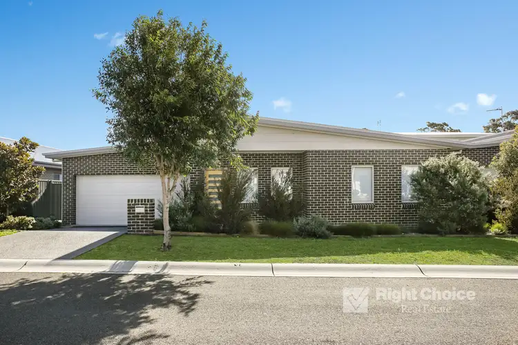 2A Brae Road, Albion Park NSW 2527