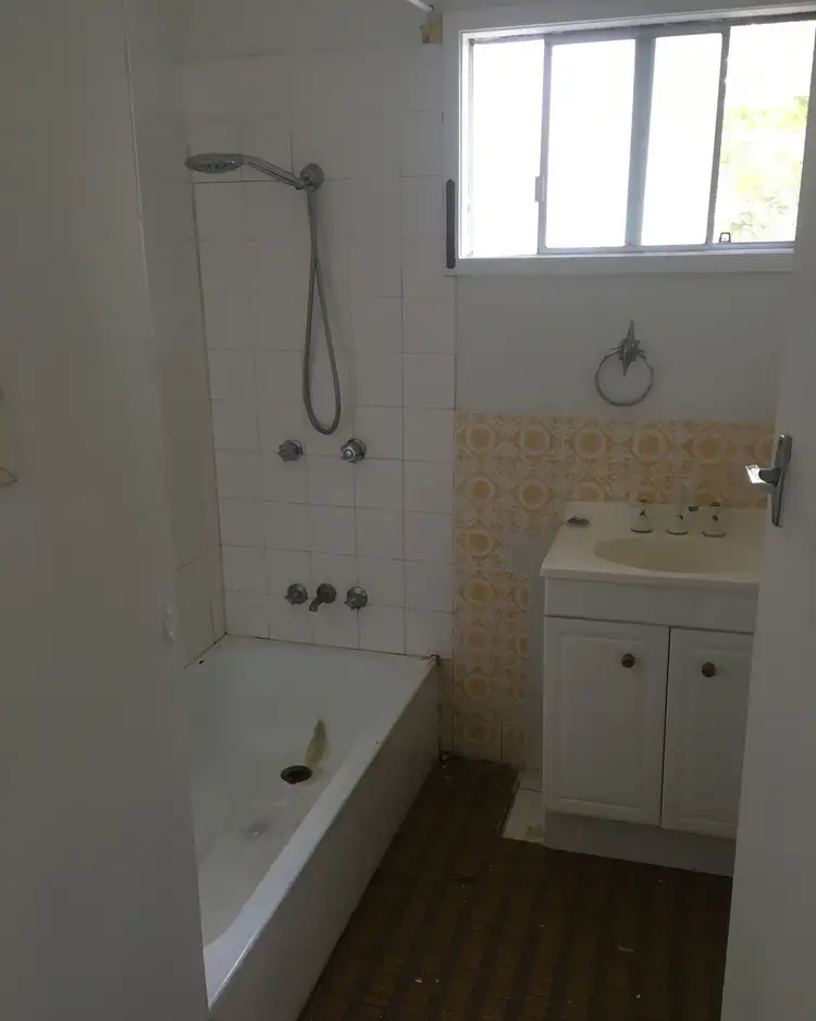 Seventh view of Homely house listing, 10 Cypress Street, Woodridge QLD 4114