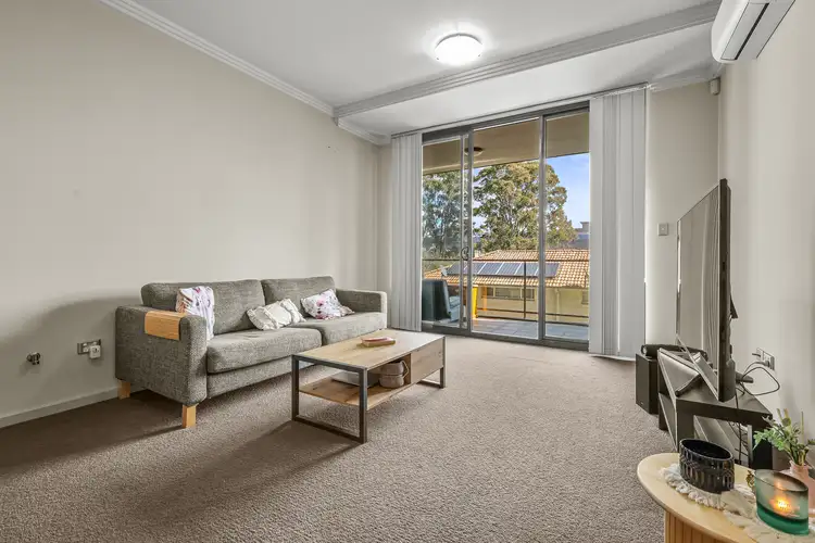D205/48-56 Derby Street, Kingswood NSW 2747