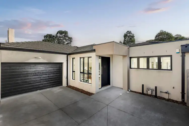 Main view of Homely unit listing, 3/28 Roland Avenue, Strathmore VIC 3041