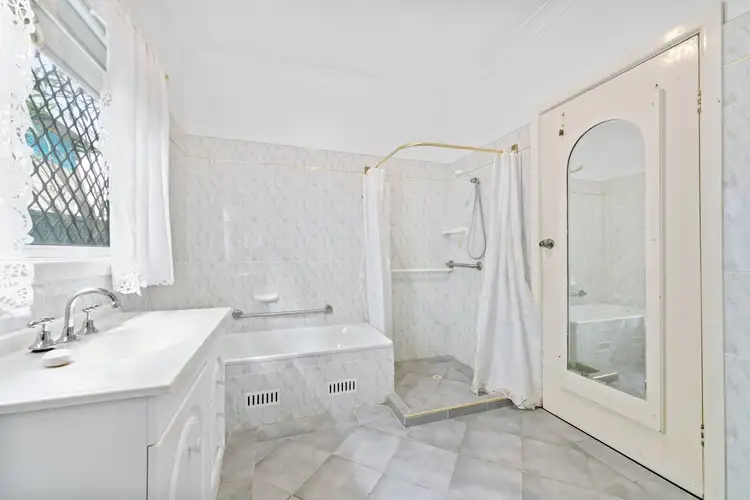 Second view of Homely house listing, 34 Lone Pine Avenue, Umina Beach NSW 2257