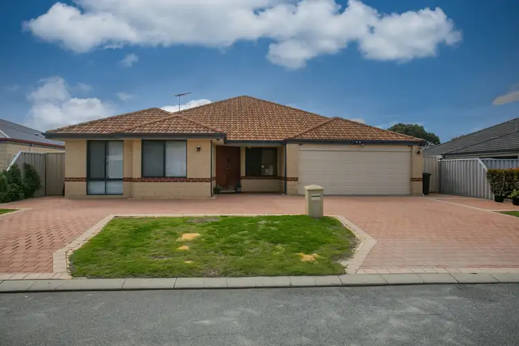 50 Hillwater Promenade, Bennett Springs WA 6063