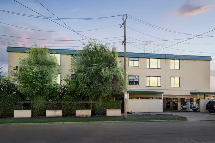 Sixth view of Homely unit listing, 2/123 Epsom Road, Ascot Vale VIC 3032