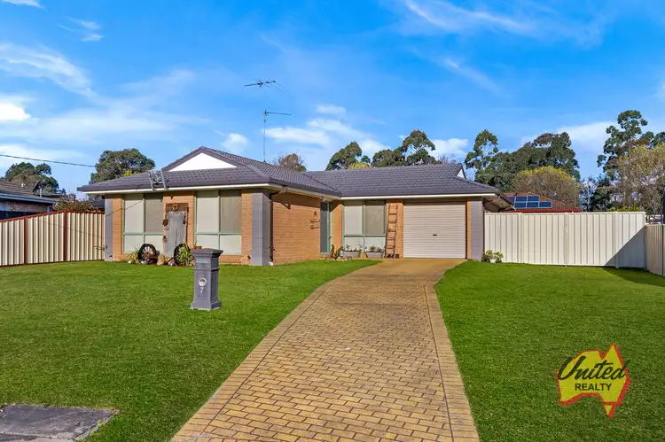 7 Harper Close, Tahmoor NSW 2573