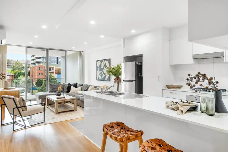 Main view of Homely apartment listing, 61/22 Gladstone Avenue, Wollongong NSW 2500