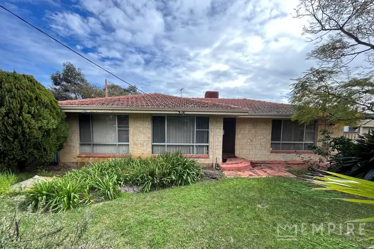 23 Loris Way, Kardinya WA 6163