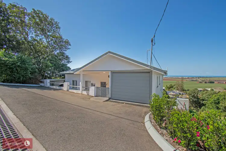 Second view of Homely house listing, 18 Heathwood Crescent, Qunaba QLD 4670