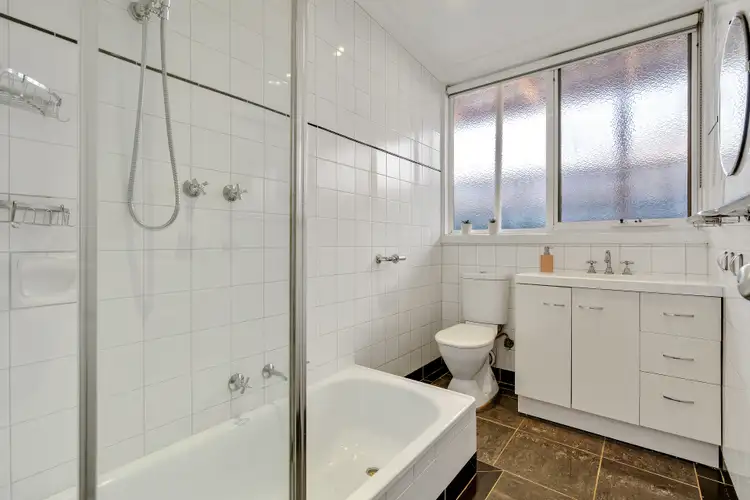 Fifth view of Homely house listing, 25 Riverside Place, Keilor East VIC 3033