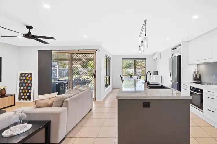 Fifth view of Homely house listing, 8 Wattle Crescent, Raceview QLD 4305