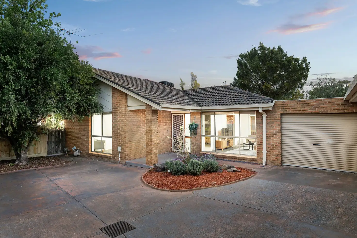 Main view of Homely unit listing, 4/1 Sycamore Avenue, Tullamarine VIC 3043