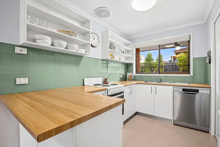 2/33 Puebla Street, Torquay VIC 3228