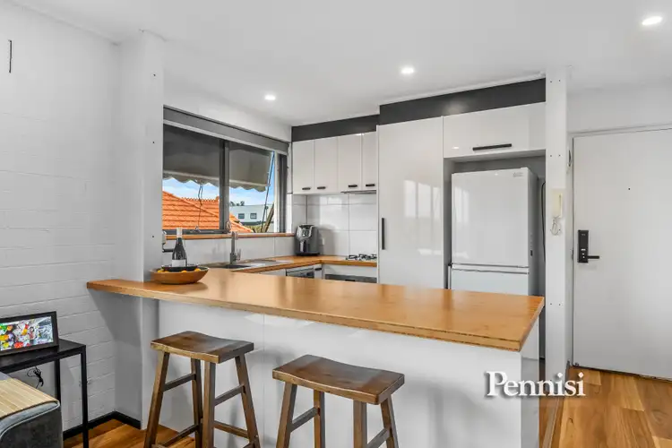 Sixth view of Homely unit listing, 10/32 Miller Street, Essendon VIC 3040
