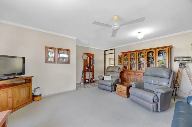 Fifth view of Homely house listing, 2 Upton Avenue, Andergrove QLD 4740