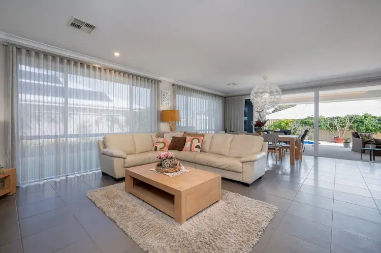 Fifth view of Homely house listing, 5 Hurlingham Loop, Meadow Springs WA 6210