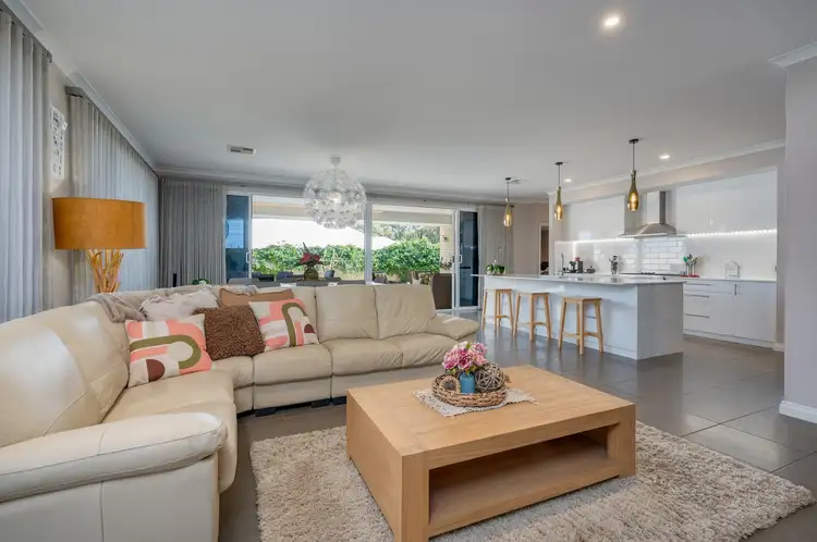 Sixth view of Homely house listing, 5 Hurlingham Loop, Meadow Springs WA 6210